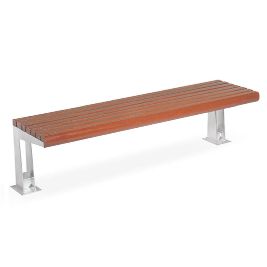 Klassische Parkbank aus Holz ohne eine Lehne für Städte