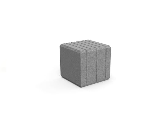 Quadratischer Kunststoff Sitzhocker für draußen - Sophia Cube.